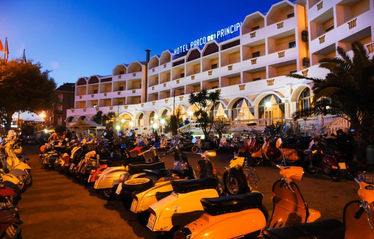 Hotel Parco Dei Principi Scalea Esterno foto