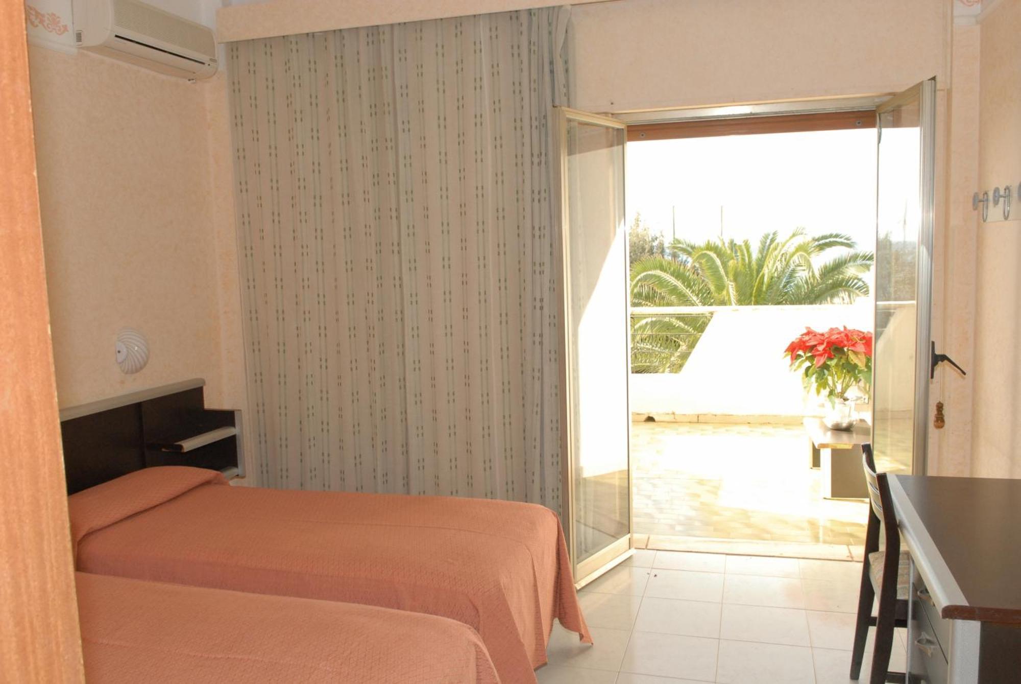 Hotel Parco Dei Principi Scalea Esterno foto